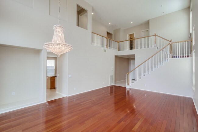 Building Photo - 3987 Via Cangrejo