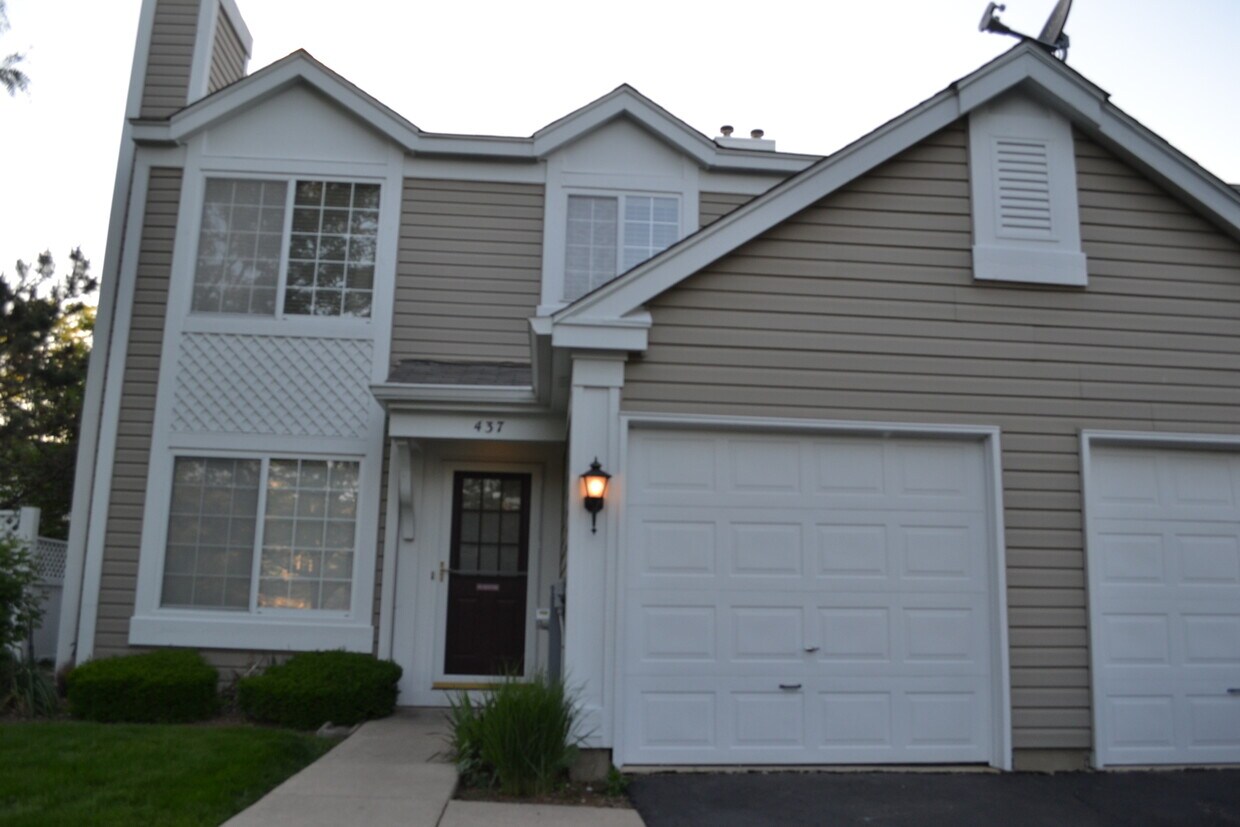 Primary Photo - 437 Valley Forge Ct