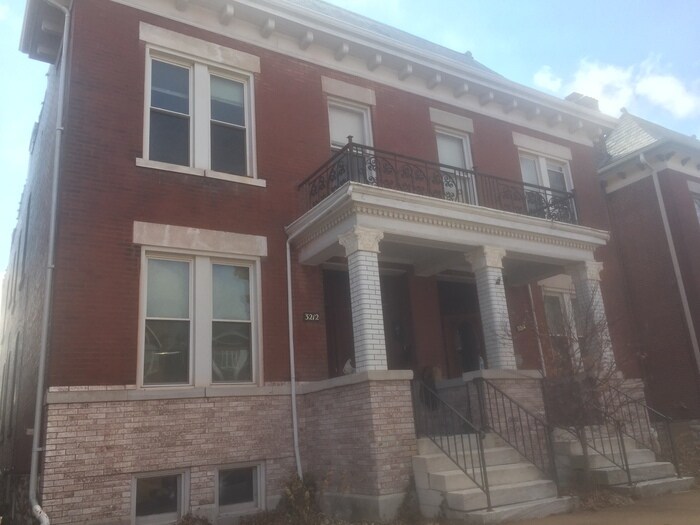 Primary Photo - 3212 Halliday Ave