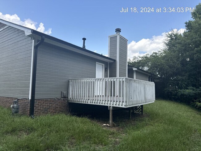 Building Photo - 1512 Kara Court