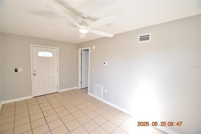 Foto del edificio - 1254 Grove St