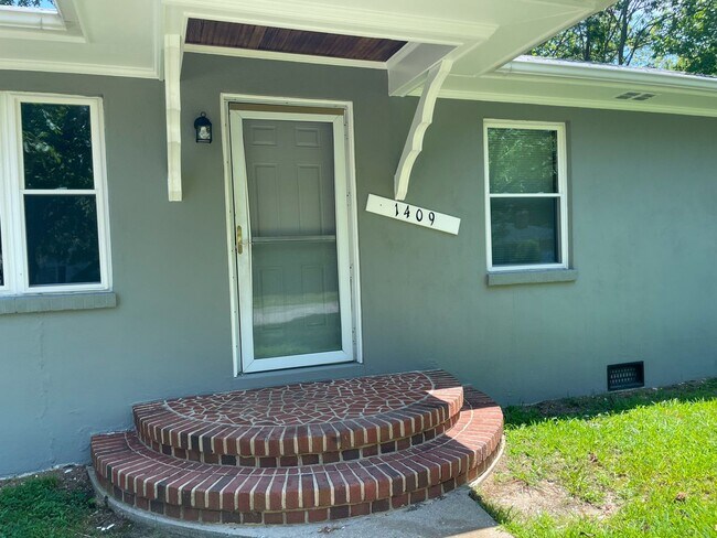 Foto del edificio - 1409 Peterson Mill Rd