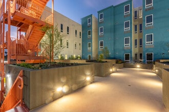 Building Photo - 4007 W Martin Luther King Jr Blvd