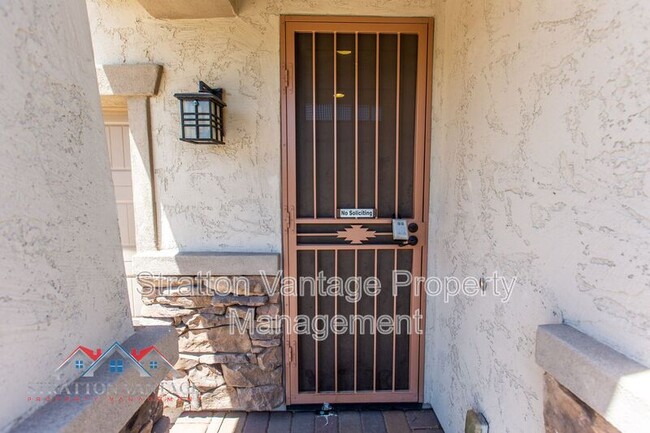 Foto del edificio - 256 N Jesse St