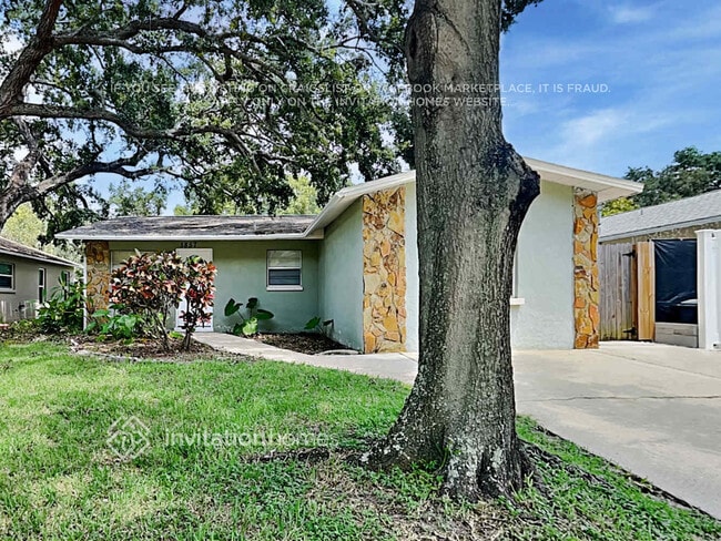 Building Photo - 5857 79th Ave