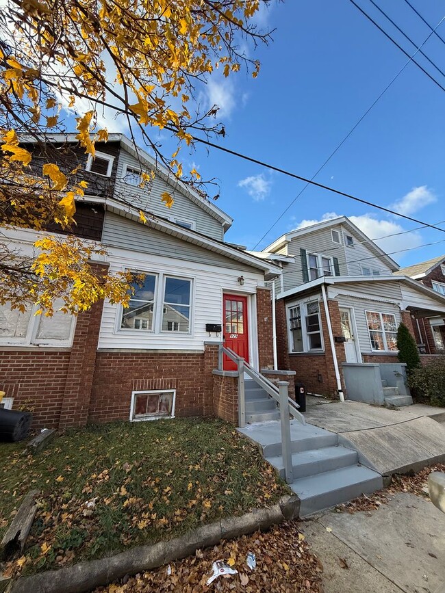 Foto del edificio - 929 Adeline St