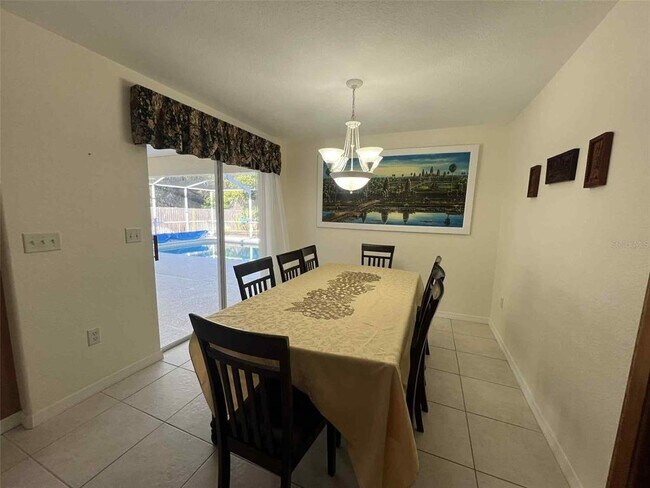 Building Photo - 6557 Freeport Dr