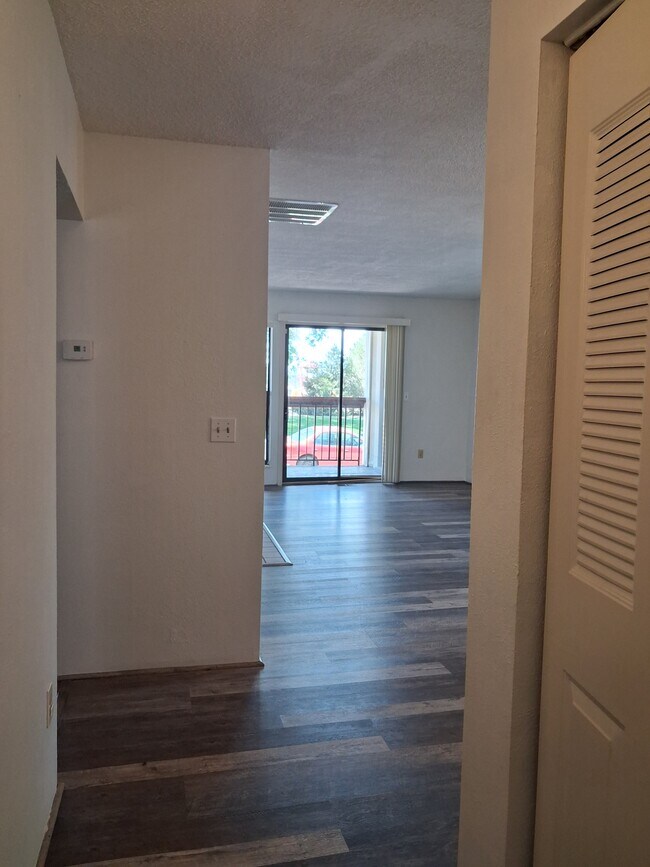 Foto del edificio - 2740 W 86th Ave