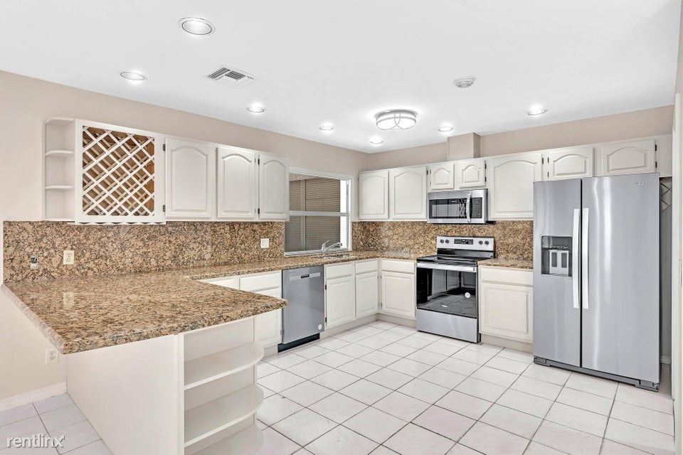 Primary Photo - 3 br, 2 bath House - 6144 Royal Lytham Dr