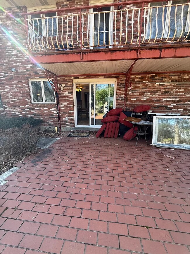 Foto del edificio - 46 Agrillo Cir