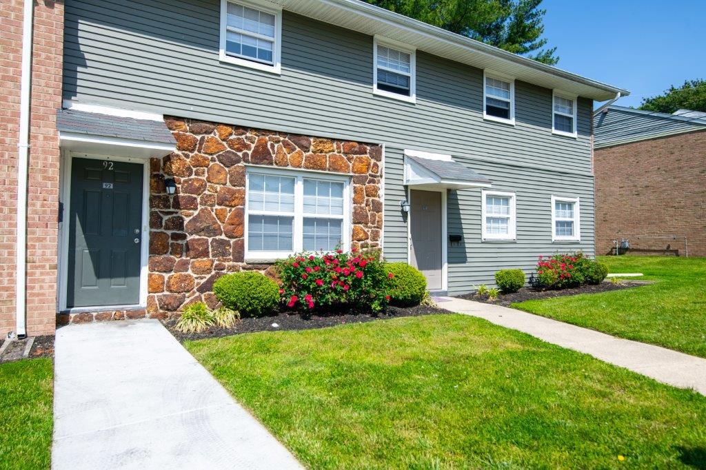 Foto principal - Vineland Village Apartment Homes