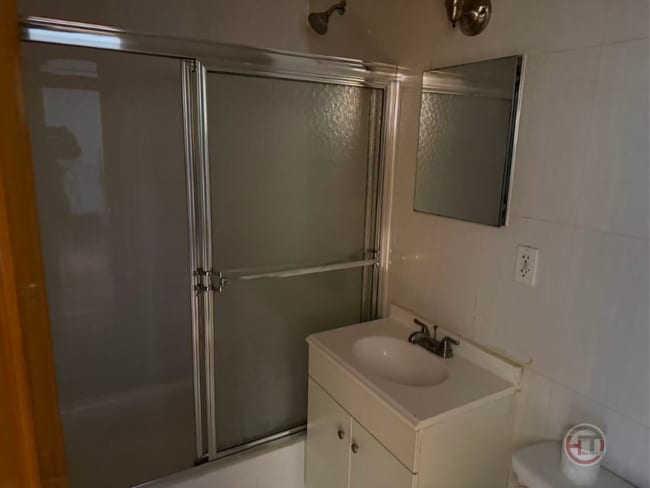 Photo - 1858 Archer St Townhome