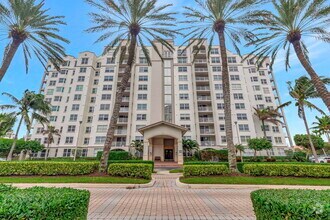 Building Photo - 3606 S Ocean Blvd