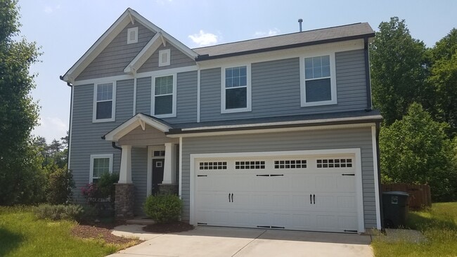 Building Photo - 5501 Hardie Farm Dr