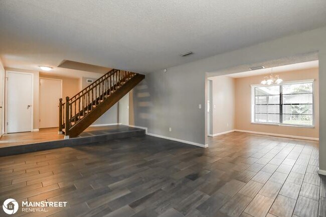Foto del edificio - 1618 Shady Leaf Dr, Valrico, FL 33596