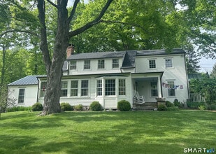 Building Photo - 269 Farmingville Rd