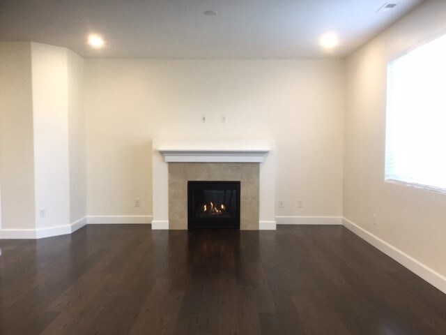 Foto del edificio - 18513 18th Ave E