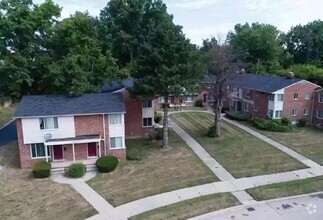 Building Photo - 14300 Riverview St