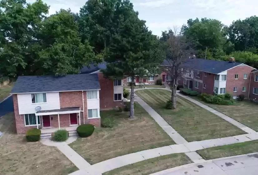 Foto principal - 14106 Riverview St