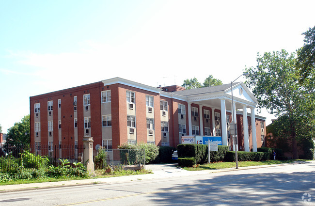 Building Photo - 5th Avenue Apartments