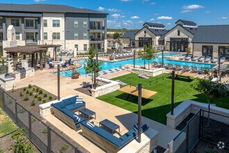 Building Photo - Caroline Longhorn Quarry