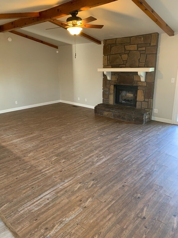 Building Photo - 5520 S Quincy Ave
