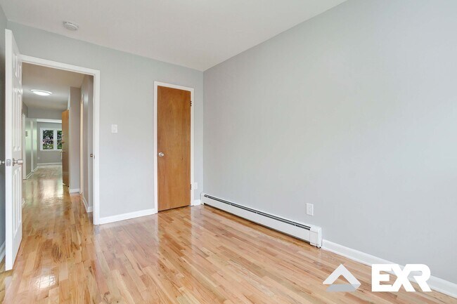 Building Photo - 39-48-48 55th St