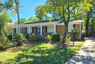Building Photo - 3703 Hickory Hill Dr