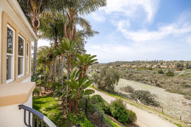 Building Photo - 6213 Paseo Privado