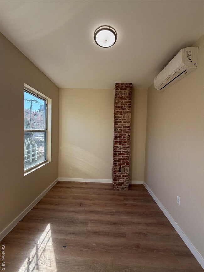 Foto del edificio - 14-20 114th St