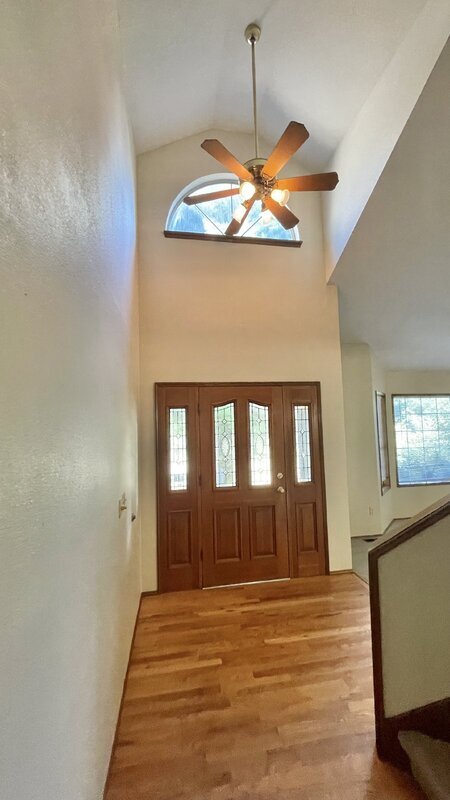 Foto del edificio - 24212 SE 45th St