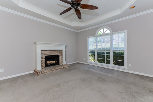 Foto del edificio - 139 Kentwood Ln