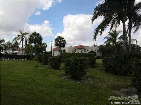 Foto del edificio - 7435 Woodmont Terrace