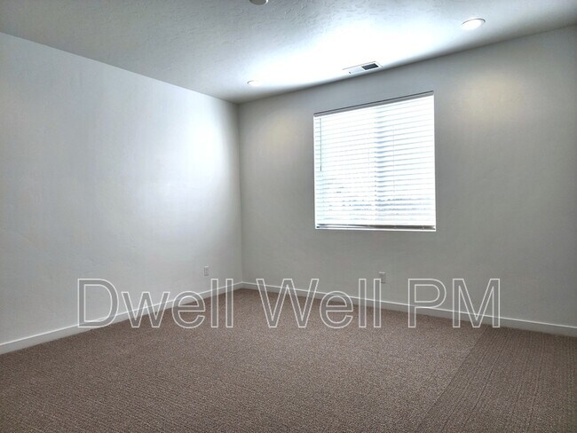 Foto del edificio - 12267 W Endsley Ln