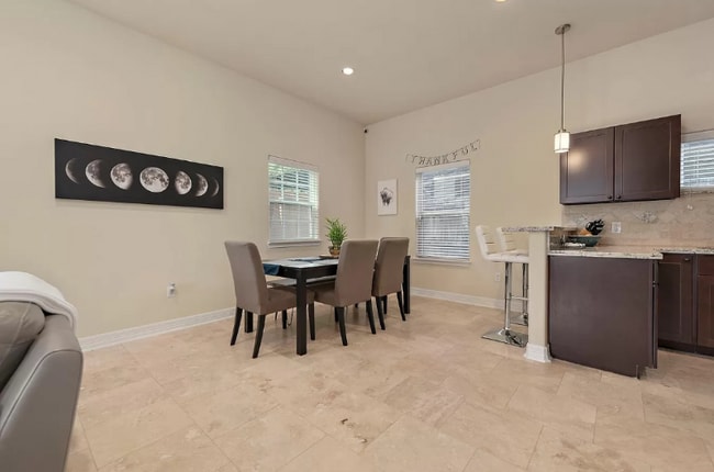 Photo - 1524 Evelyn St House