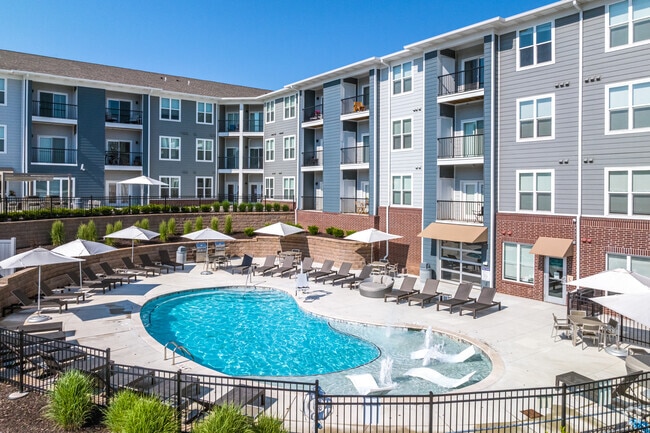 Building Photo - The Edison at Bridlespur