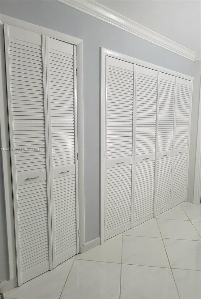 Foto del edificio - 3600 NE 170th St