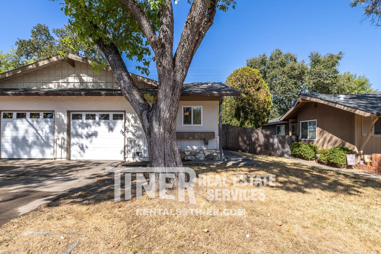 Primary Photo - Beautiful Rocklin Duplex