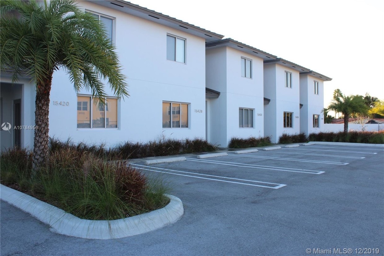 15428 NW 2nd Ave, Miami, FL 33169 Townhome Rentals in Miami FL