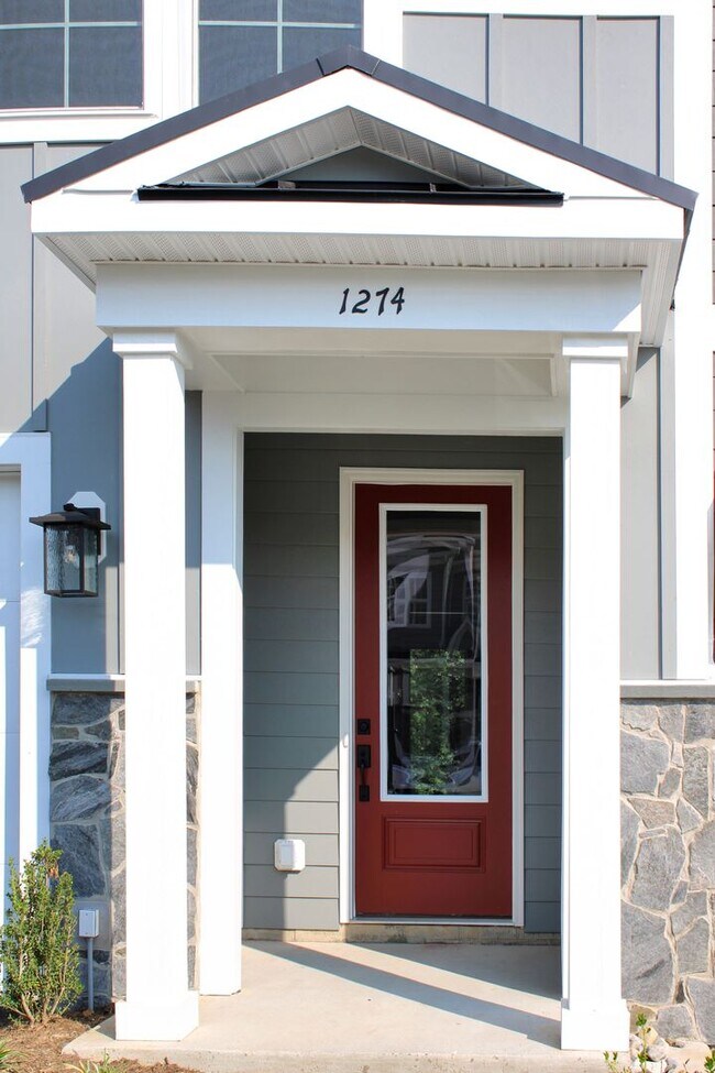 Foto del edificio - 1274 Laconia Ln