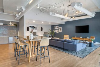 Interior Photo - Volair Wesmont