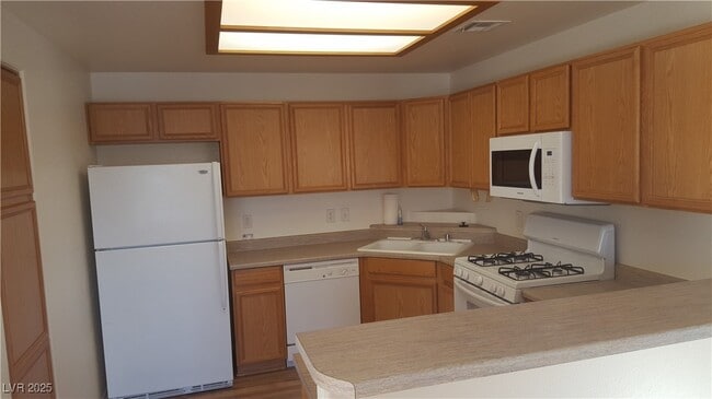 Building Photo - 4655 Gold Dust Ave