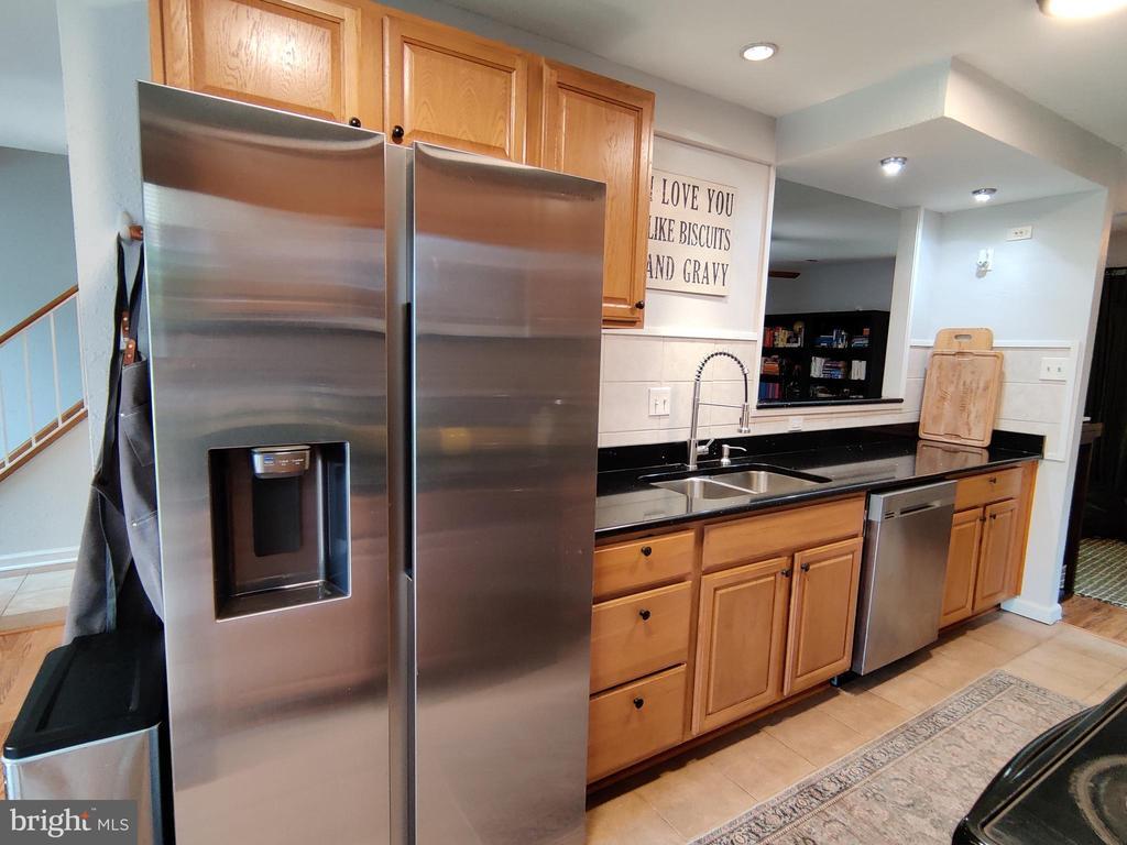 Foto principal - 6439 Rockshire St