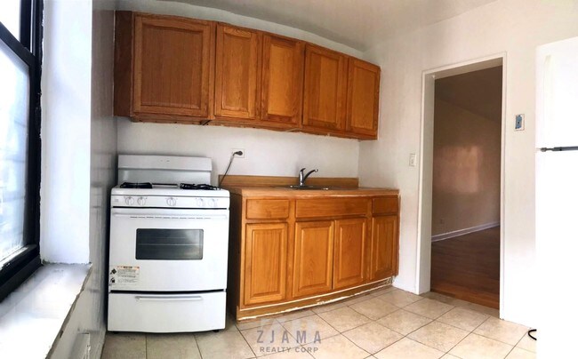 Foto del edificio - 117 E 86th St