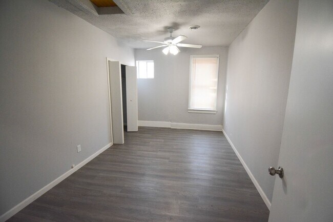 Foto del edificio - 1516/1520 E Hawthorne Ave