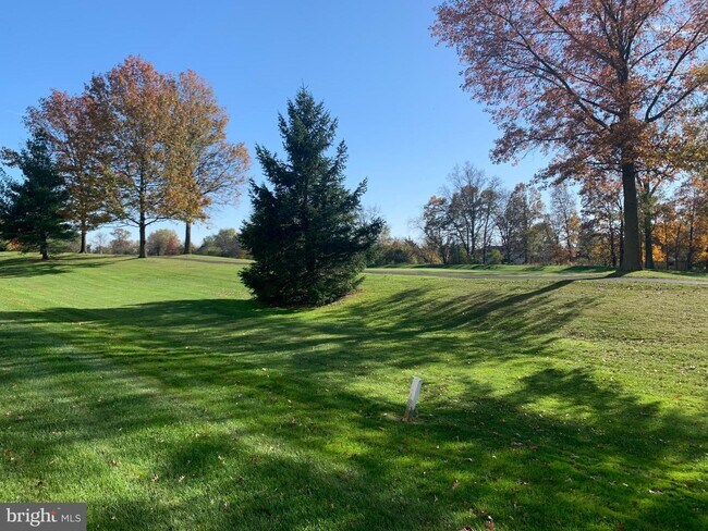 Foto del edificio - 181 Gleneagles Ct