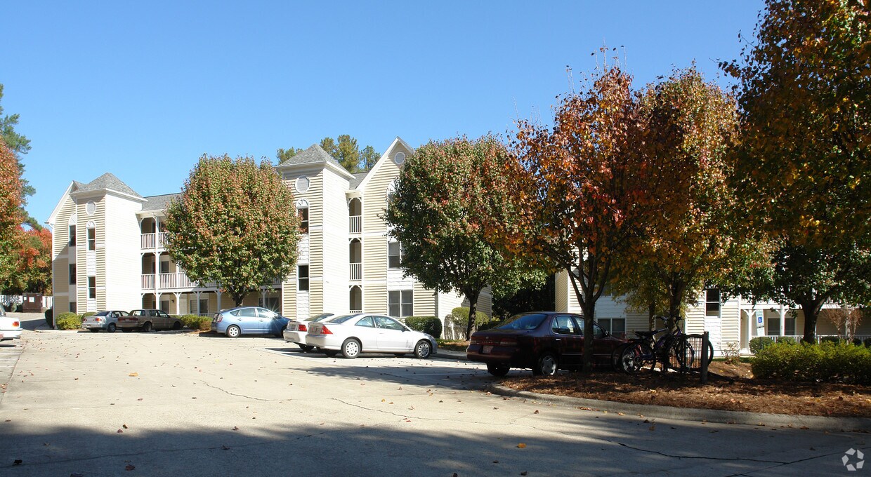 Bradford Ridge Apartments Durham