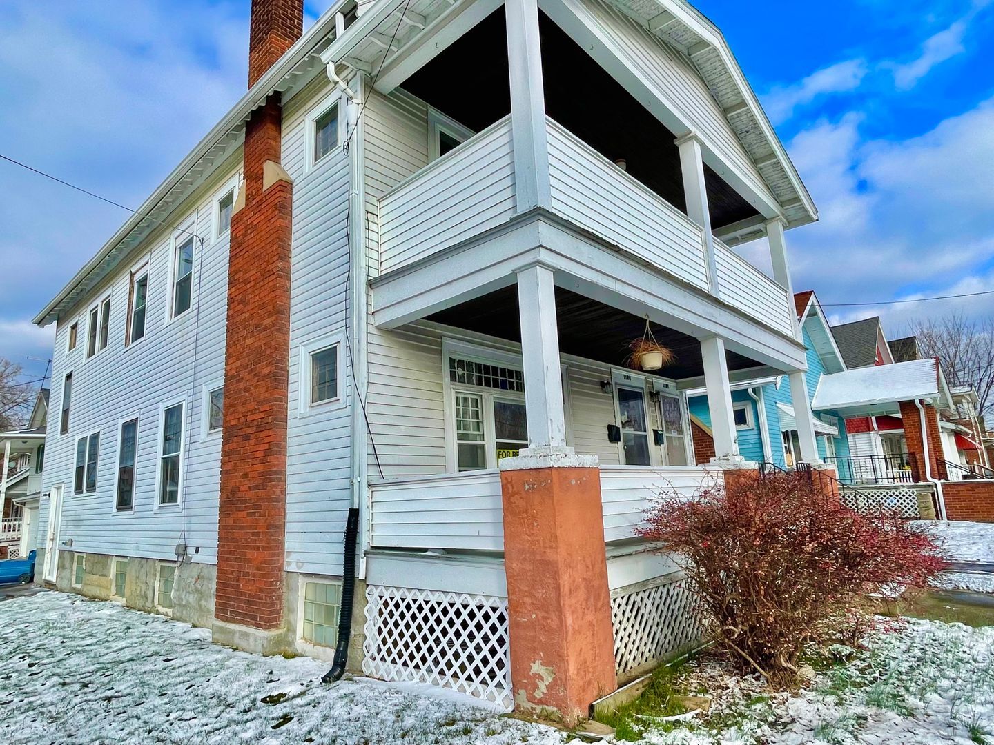 1186-1186 W 8th St Lorain, OH 44052 – photo 2