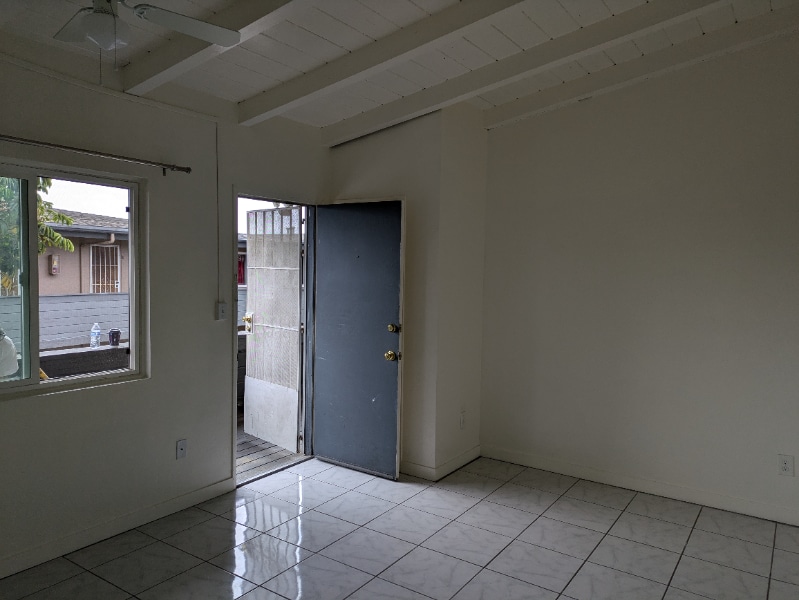 Foto principal - 7002 Linda Vista Rd