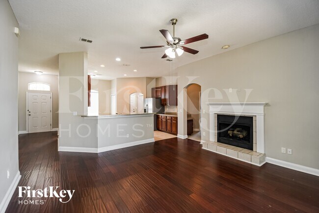 Foto del edificio - 86353 Sand Hickory Trail
